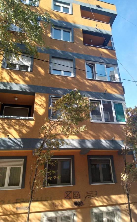 Sun Center Apartment Novi Sad Buitenkant foto